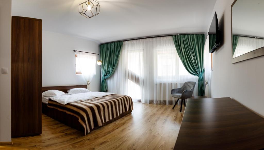 La Coltul Castelului Bran Boutique Hotel Exterior photo